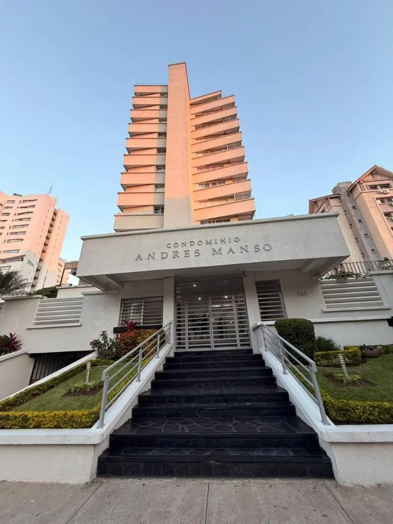 3-bedroom apartment for sale in the Andrés Manso building: foto 1 de 18