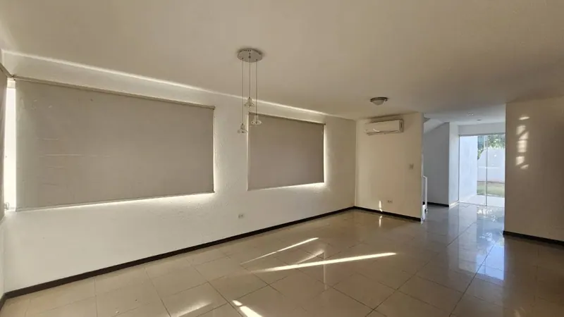 Casa en condominio en venta en la Zona Este: foto 5 de 19