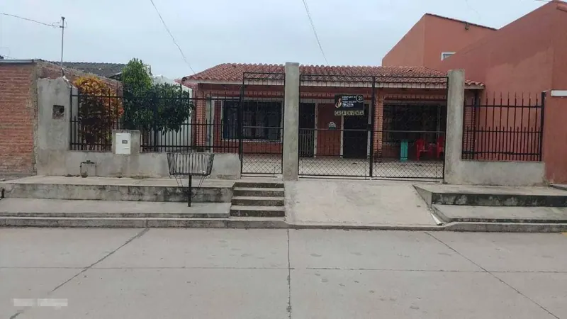 Casa de 3 dormitorios en venta en la Zona Norte, 7mo anillo: foto 2 de 4