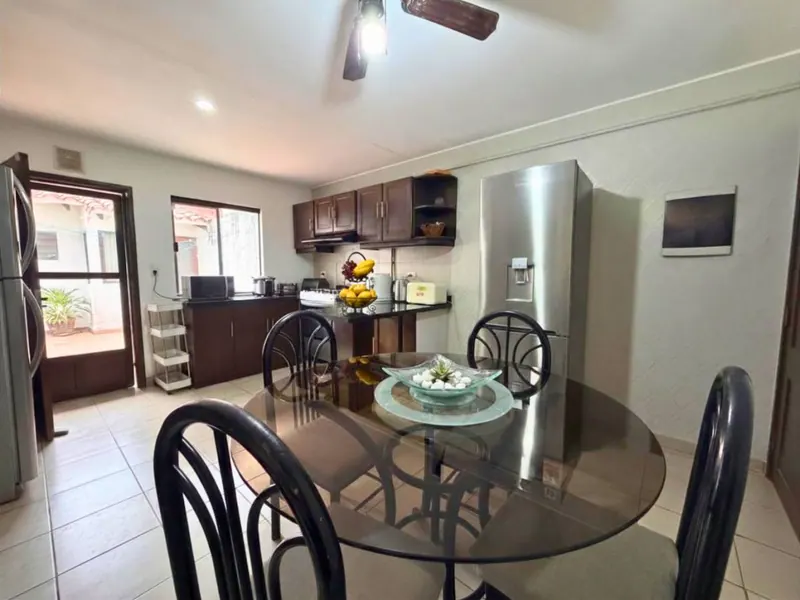 3-bedroom house for sale in the Los Mangos gated community, Av. Banzer: foto 8 de 27