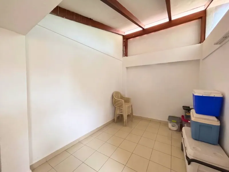 3-bedroom house for sale in the Los Mangos gated community, Av. Banzer: foto 15 de 27