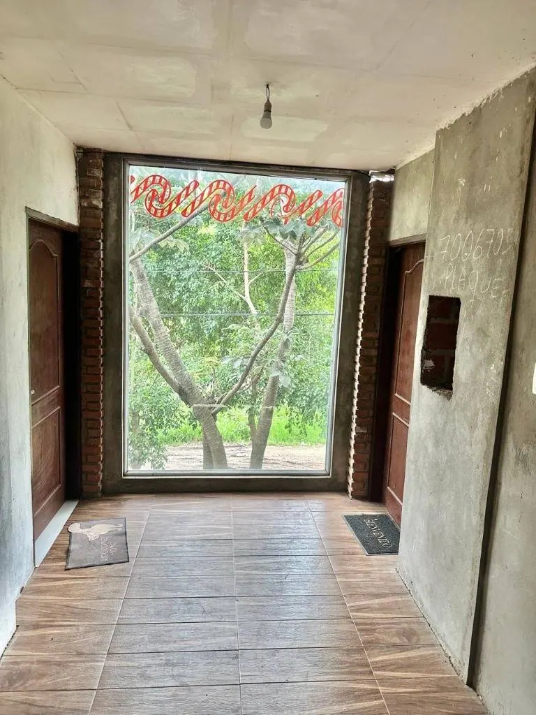 Edificio de 4 departamentos en venta en la Zona Este, 301,99 m²: foto 3 de 9