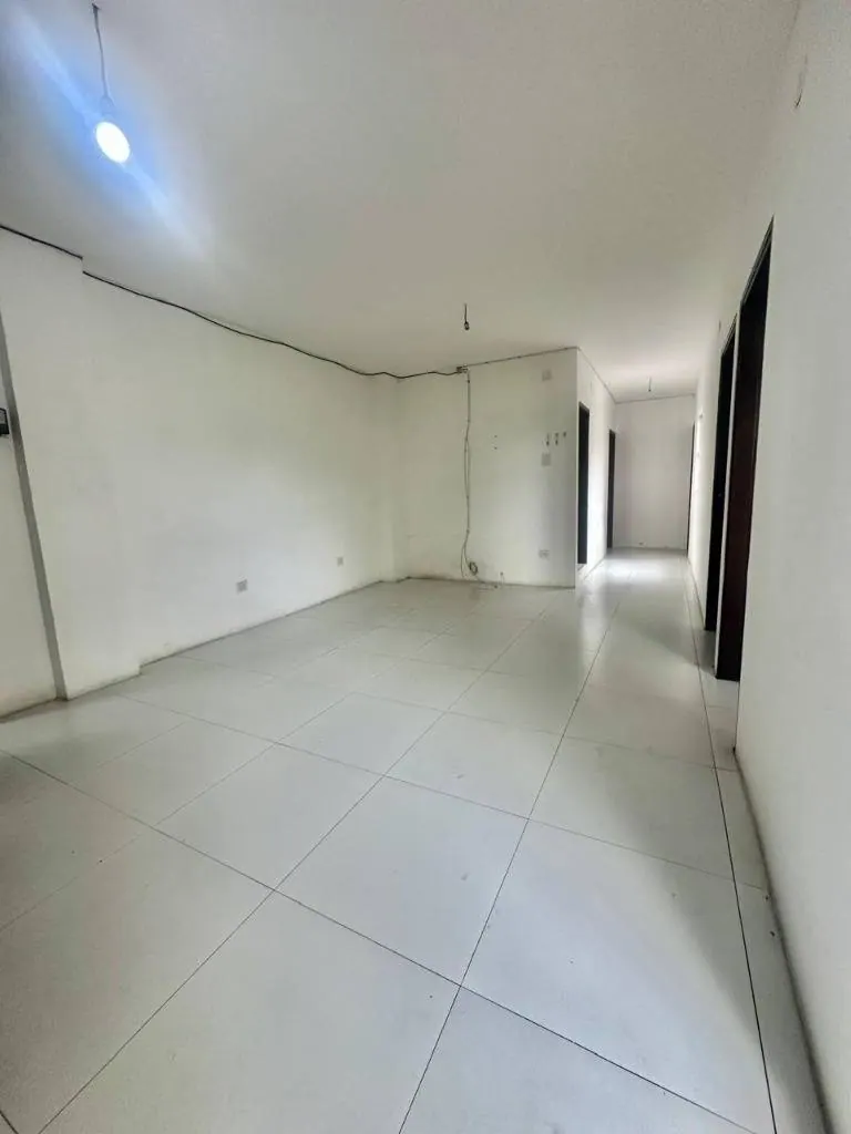 Edificio de 4 departamentos en venta en la Zona Este, 301,99 m²: foto 4 de 9