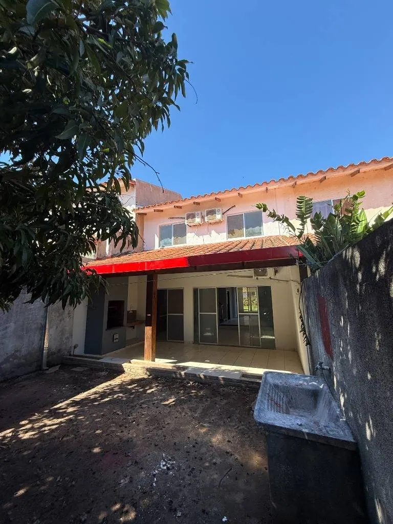 Casa de 3 dormitorios en venta a una cuadra de la Doble Vía La Guardia: foto 6 de 14