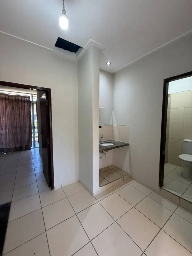 Casa de 3 dormitorios en venta a una cuadra de la Doble Vía La Guardia: foto 13 de 14