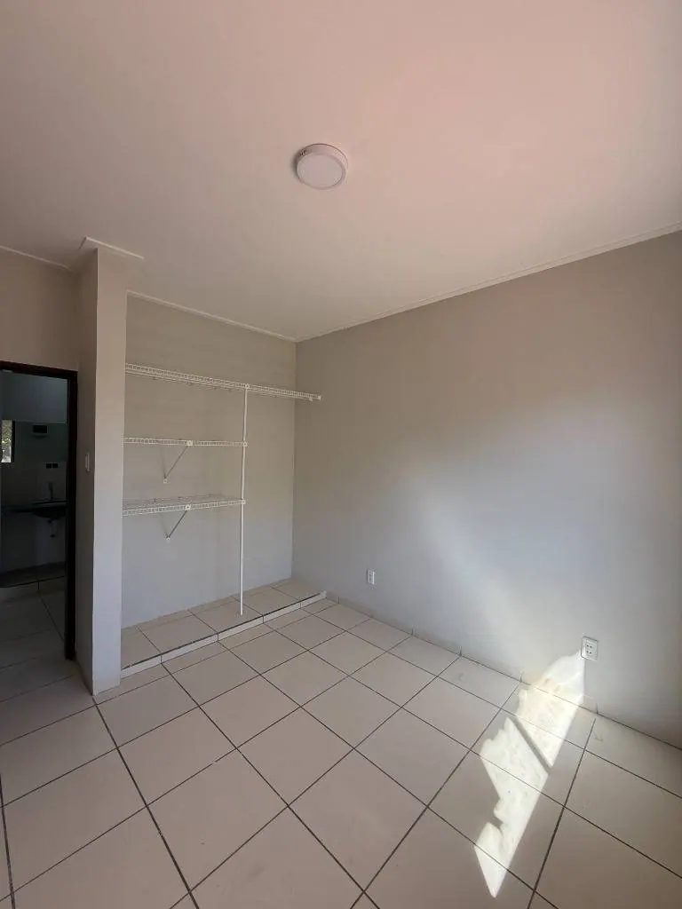 Casa de 3 dormitorios en venta a una cuadra de la Doble Vía La Guardia: foto 14 de 14