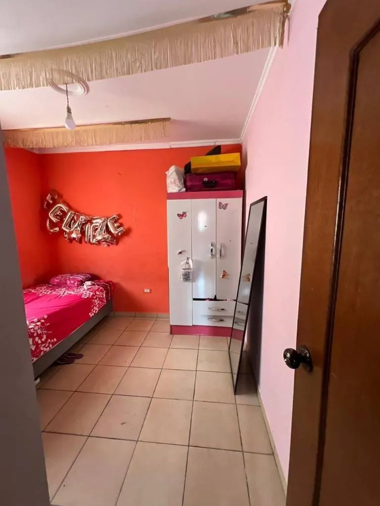 Casa con departamento independiente en venta en Las Palmitas: foto 10 de 10