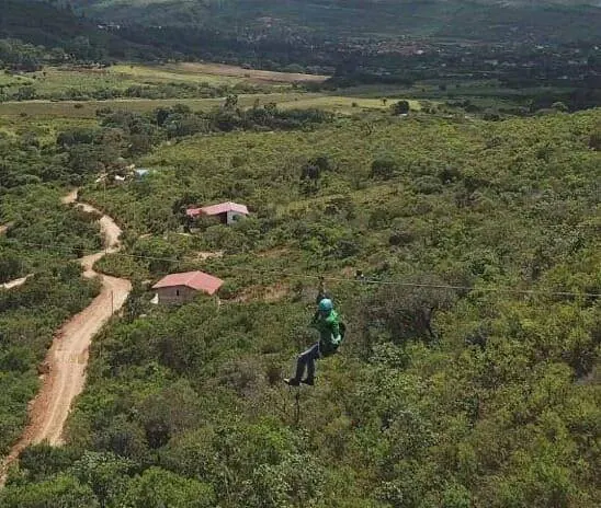 Terreno de 3.628,94 m² en venta en Paraíso El Mirador, Samaipata: foto 2 de 6