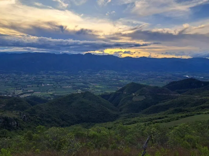 Terreno de 3.628,94 m² en venta en Paraíso El Mirador, Samaipata: foto 6 de 6