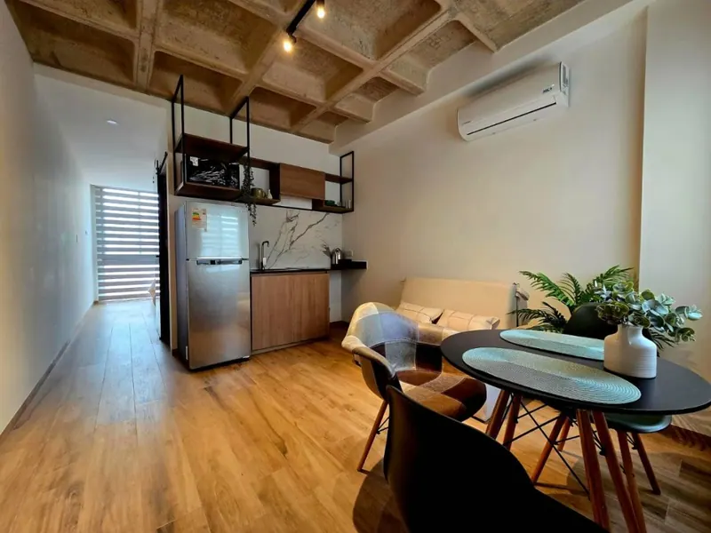 Furnished 30 m² studio for sale in Equipetrol: foto 1 de 6