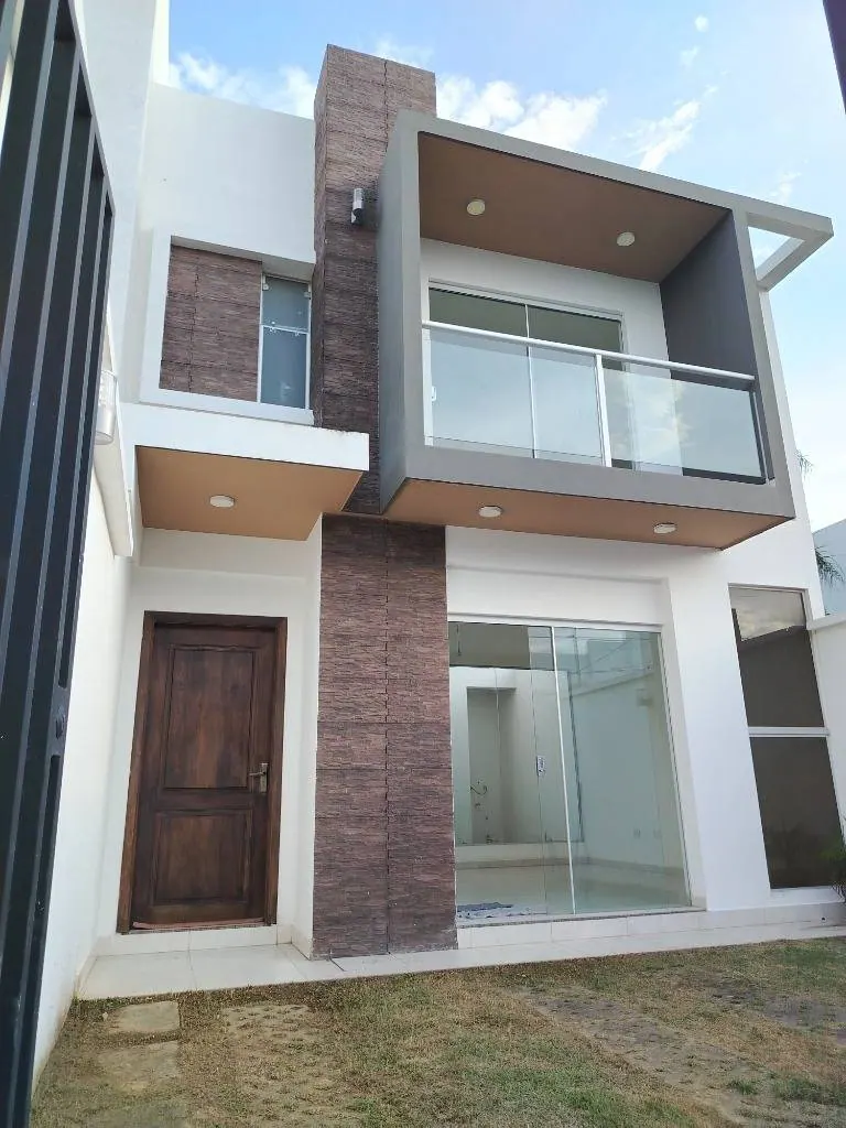 Casa de 3 dormitorios en venta en el condominio Berakah, Zona Norte: foto 1 de 13