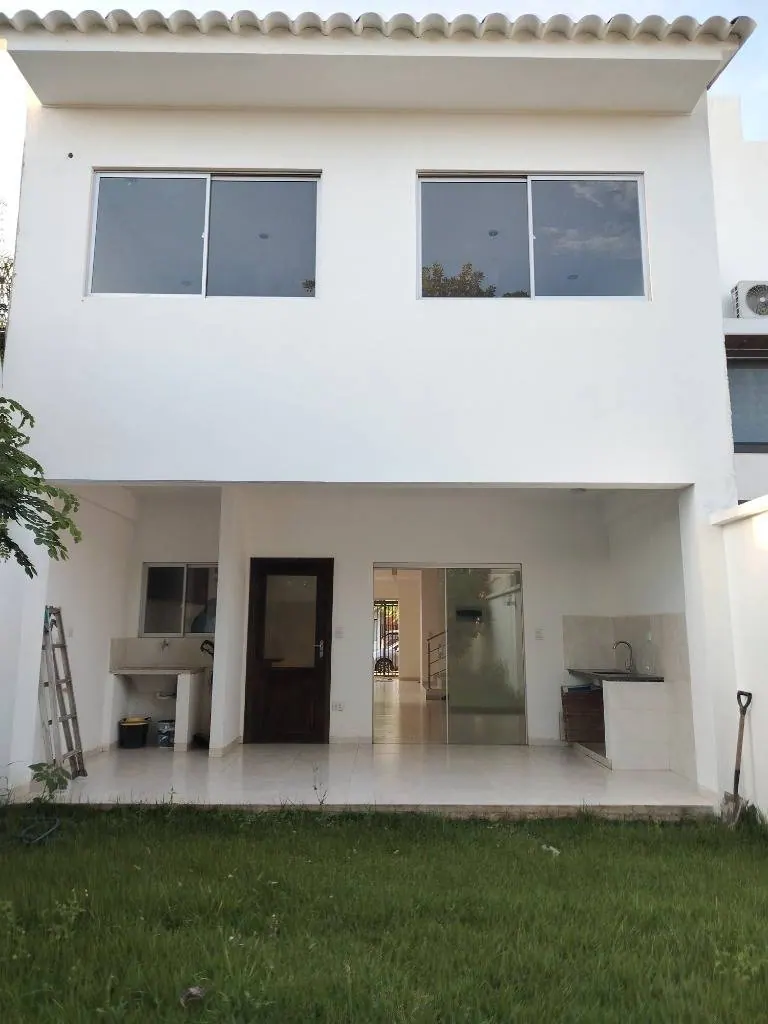 Casa de 3 dormitorios en venta en el condominio Berakah, Zona Norte: foto 3 de 13