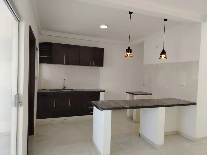 Casa de 3 dormitorios en venta en el condominio Berakah, Zona Norte: foto 4 de 13