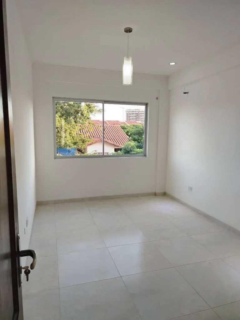 Casa de 3 dormitorios en venta en el condominio Berakah, Zona Norte: foto 6 de 13