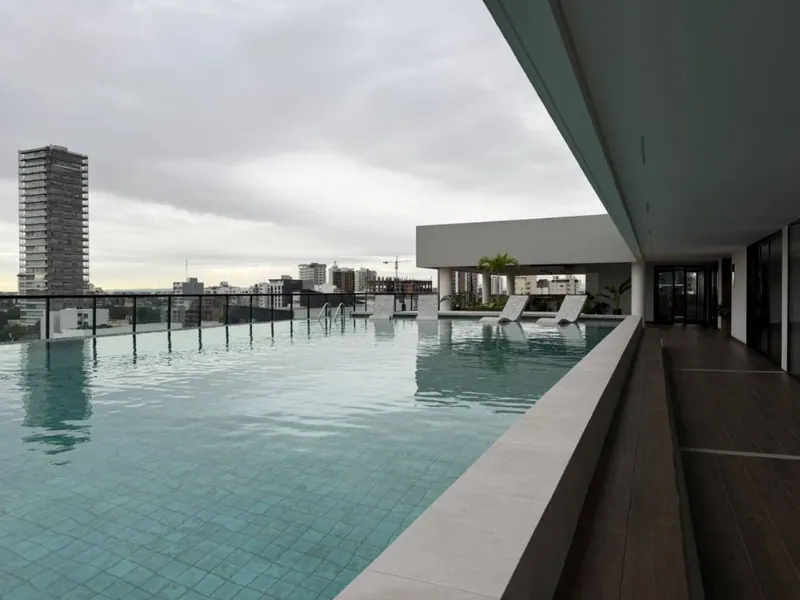 Monoambiente amoblado en venta en Luxe Suites, Equipetrol: foto 9 de 14