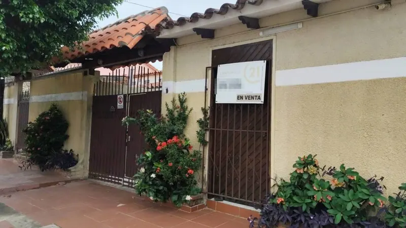 Casa con departamento independiente en venta en la Zona Norte: foto 1 de 6