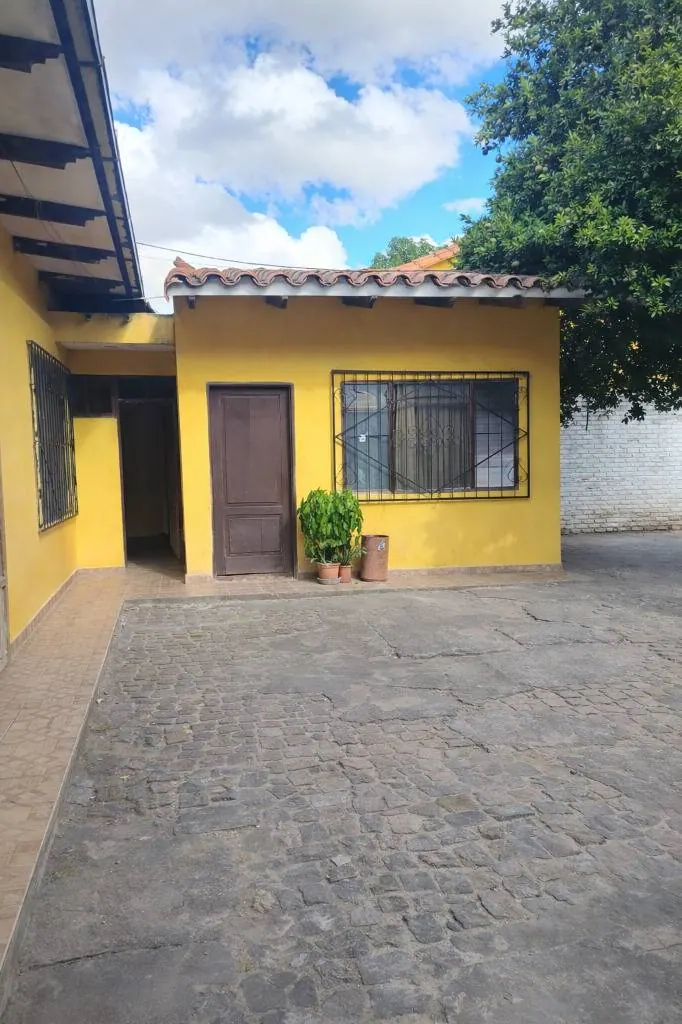 Casa de 4 dormitorios en venta en el Plan 3000, 265 m² de terreno: foto 7 de 8