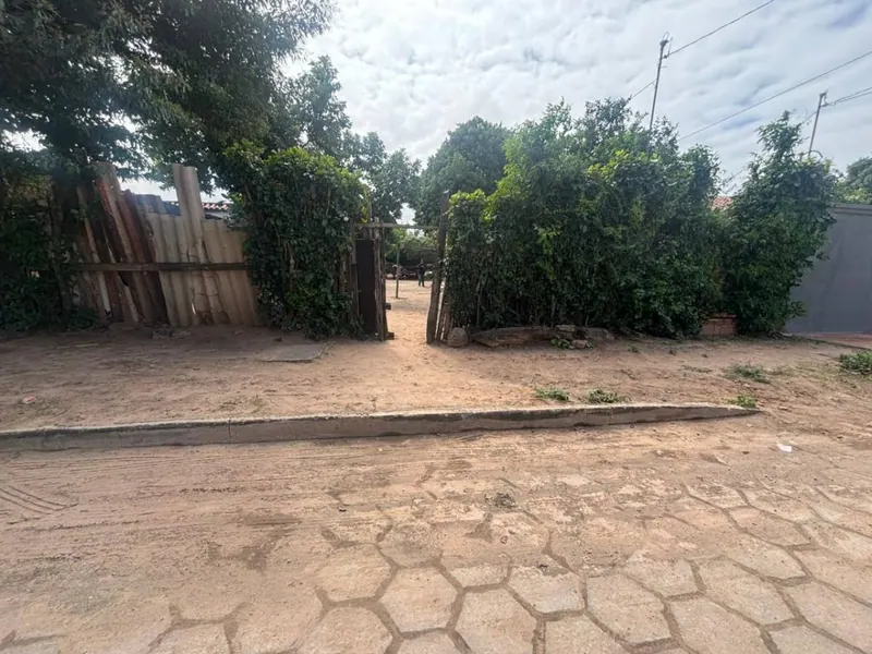 Terreno de 455 m² en venta sobre la av. Radial 10, 8vo anillo