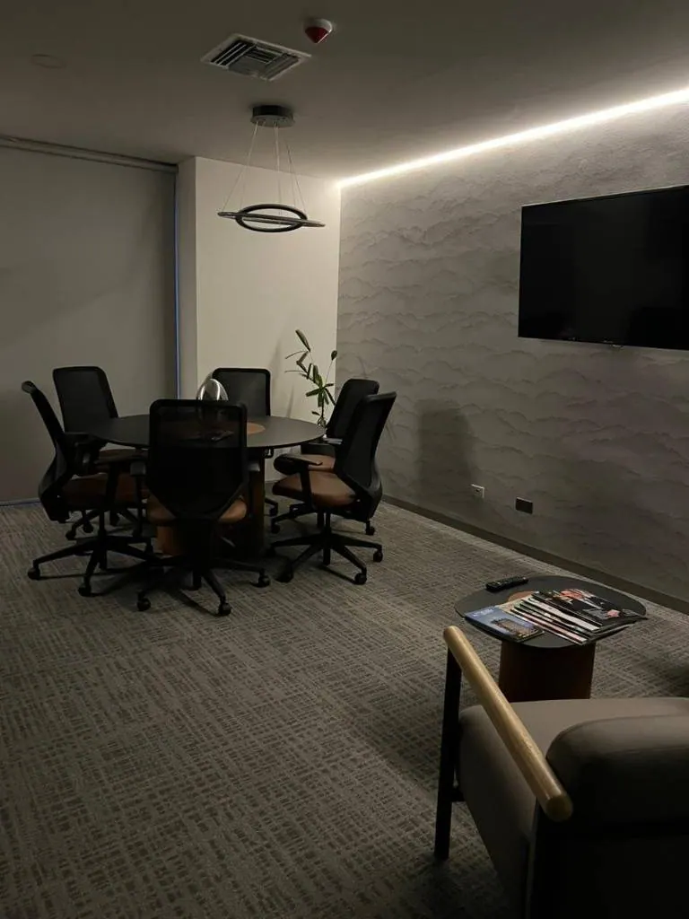Oficina de 17,17 m² en venta en In Towers, Urubó