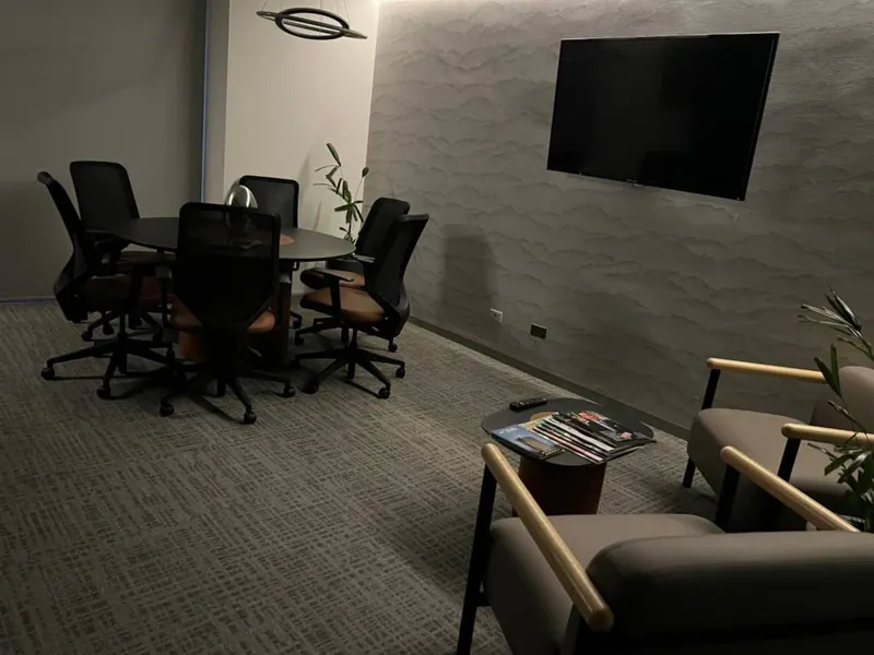 17.17 m² office for sale in In Towers, Urubó: foto 2 de 5
