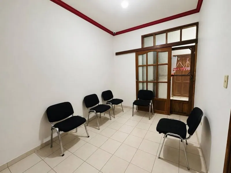 Casa de 4 dormitorios en venta en la Zona Norte, 5to anillo: foto 7 de 11
