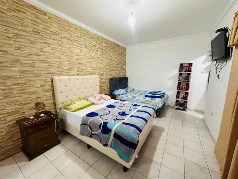 Casa de 4 dormitorios en venta en la Zona Norte, 5to anillo: foto 9 de 11