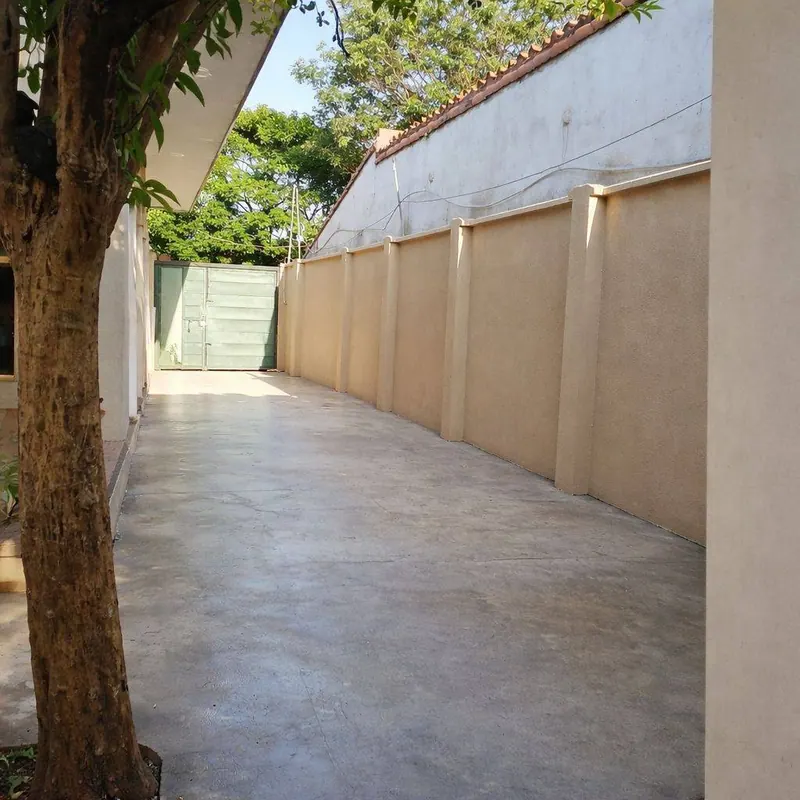 Casa con 2 oficinas comerciales en venta en la Doble Vía a La Guardia: foto 1 de 9