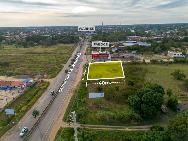 Terreno comercial de 1.600 m² en alquiler sobre la carretera a Warnes: foto 1 de 3
