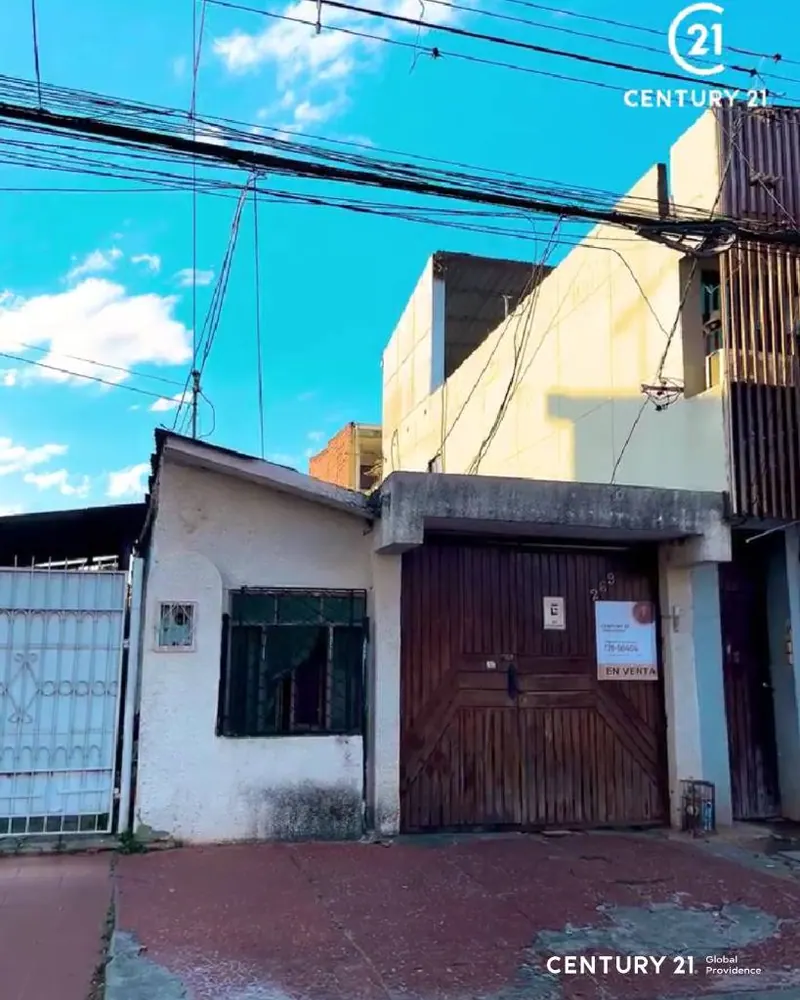 Casa de uso mixto con 10 habitaciones en venta en la Zona Este: foto 6 de 12