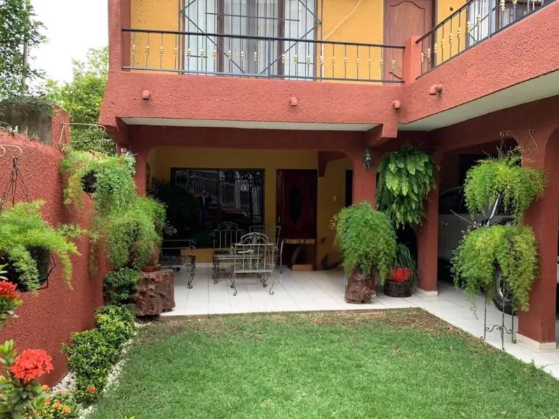 House with independent apartment for sale near Av. Beni: foto 5 de 11
