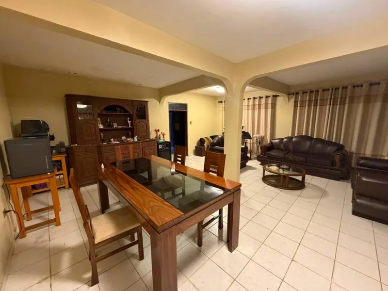 House with independent apartment for sale near Av. Beni: foto 6 de 11