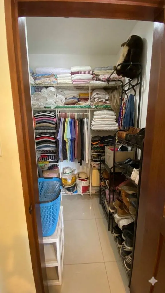 Casa con piscina en venta en el condominio Laguna Azul, La Guardia: foto 9 de 25