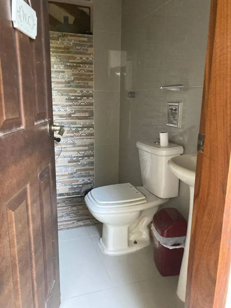 Casa con piscina en venta en el condominio Laguna Azul, La Guardia: foto 20 de 25