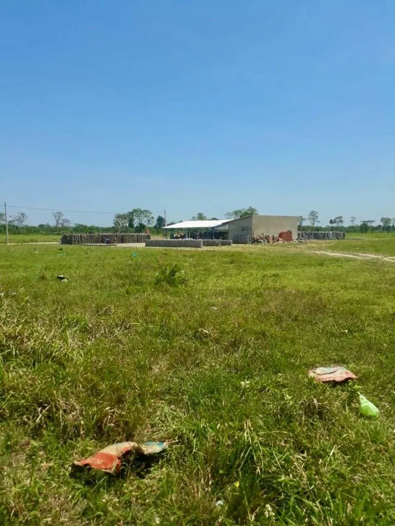 Terreno de 300 m² en venta en la urbanización Celina VII, Warnes: foto 5 de 6