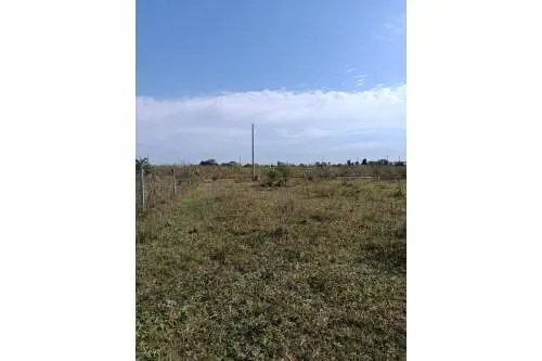 Terreno de 300 m² en venta en Warnes, zona Pentaguazu: foto 1 de 1