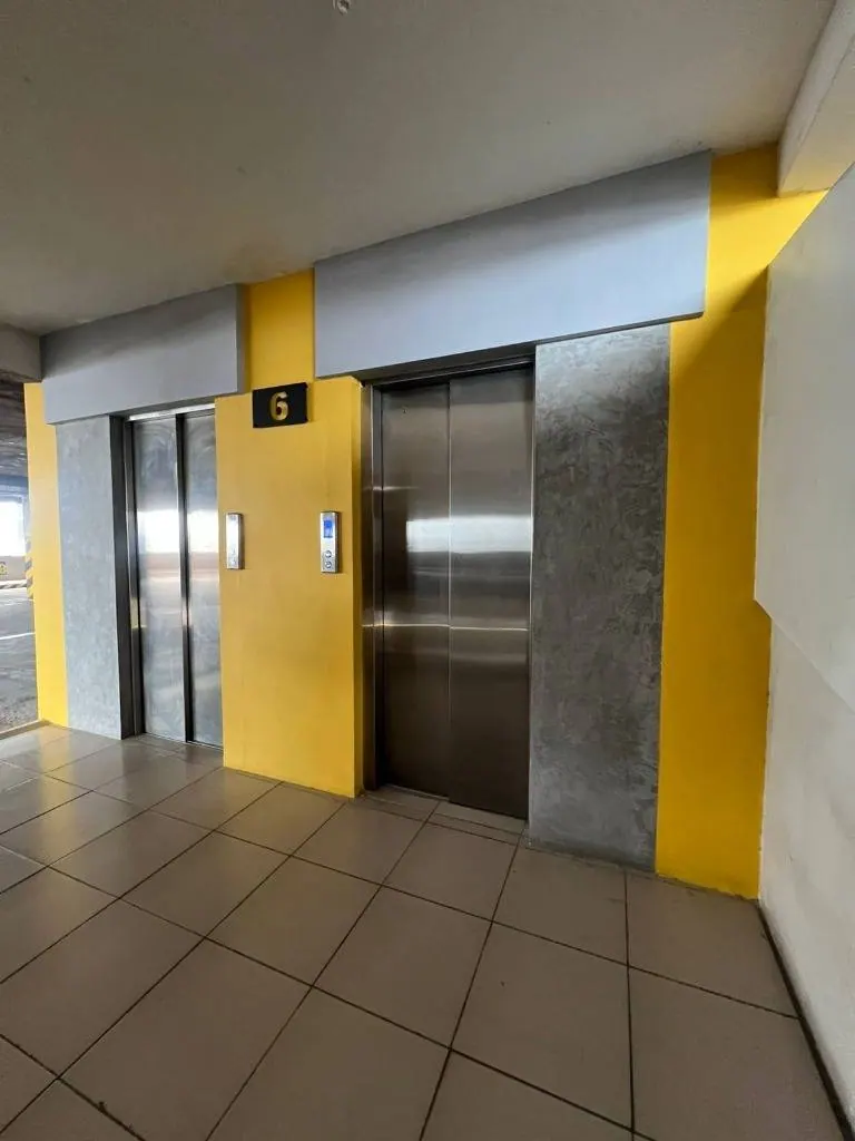 576 m² warehouse for rent downtown: foto 9 de 11