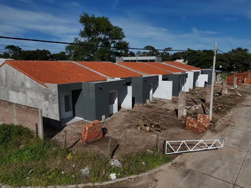 One-story 3-bedroom house for sale in Warnes: foto 8 de 9