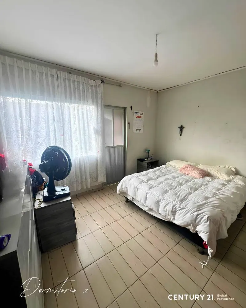 Casa tríplex de 3 dormitorios en venta en la Zona Este, uso comercial: foto 9 de 10