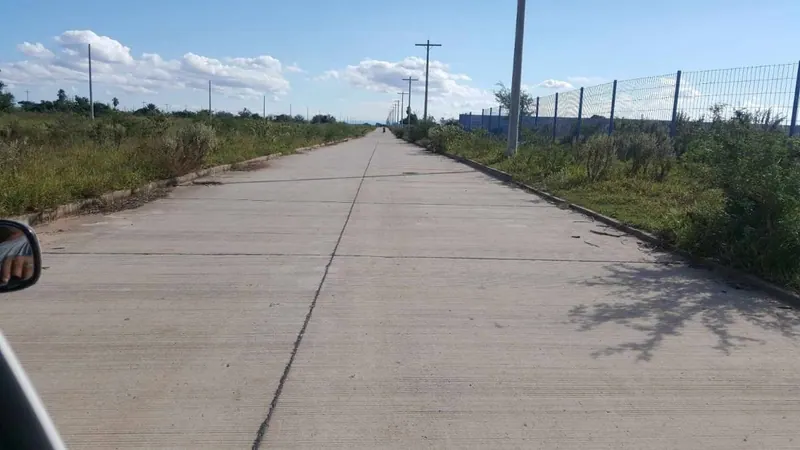 Terreno de 300 m² en venta en Tavaguasu, Zona Este: foto 1 de 3