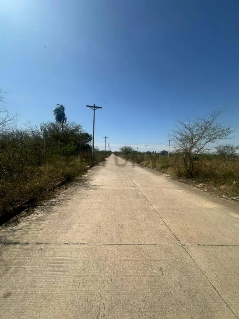 Terreno de 300 m² en venta en Tavaguasu, Zona Este: foto 2 de 3