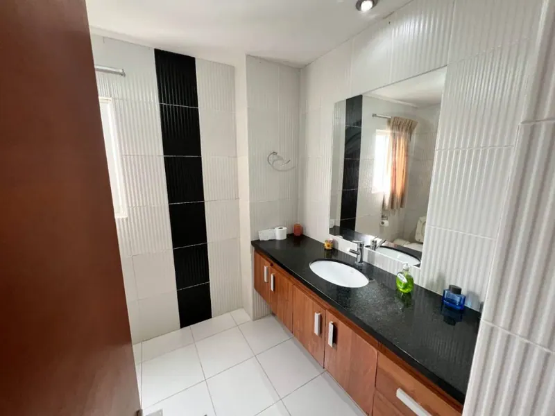 3-bedroom apartment with en-suite bedrooms for sale in Murano tower: foto 5 de 7