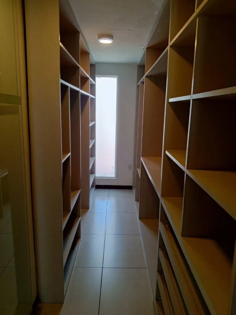 5-bedroom house for sale in the Villa de las Mercedes gated community: foto 22 de 30