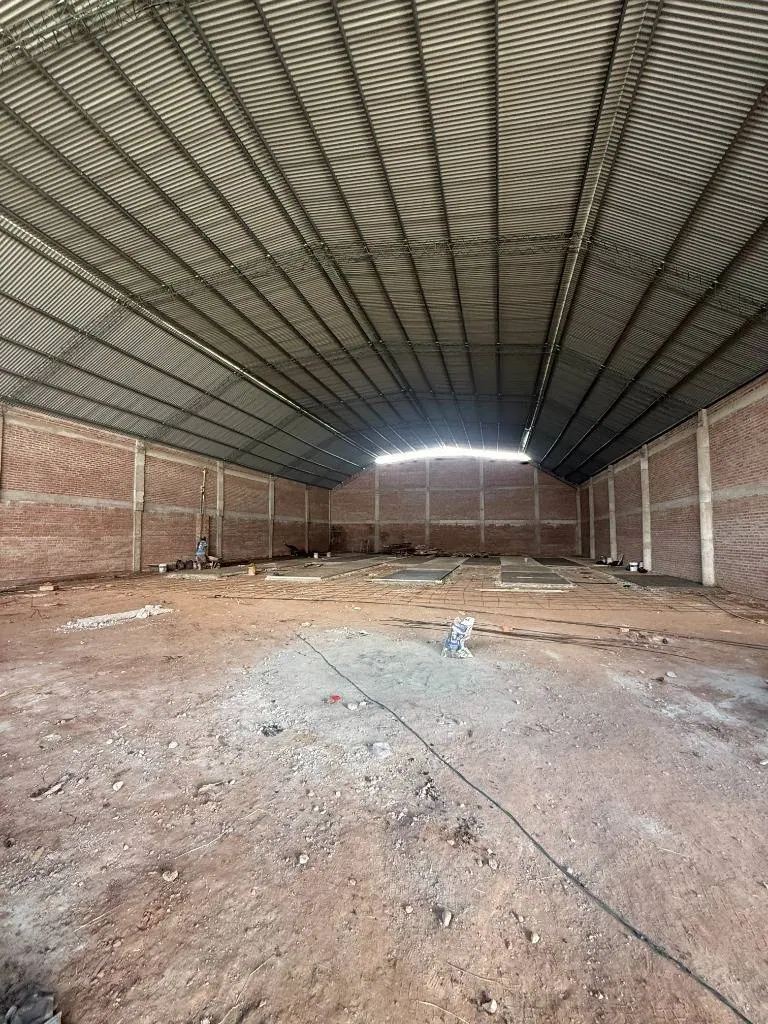 Galpón de 800 m² en alquiler en la Av. Alemana y 8vo Anillo