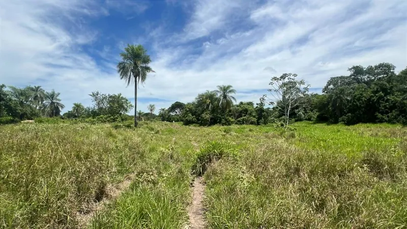 360 m² lot for sale in the Viru Viru development, Warnes: foto 3 de 4