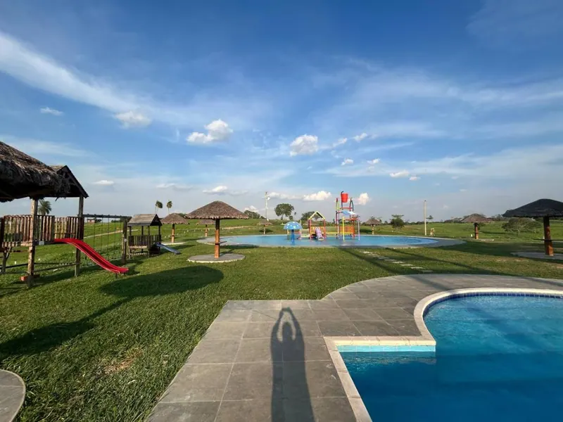 Terreno de 300 m² en venta en la Urbanización Campestre Urubó II: foto 6 de 9