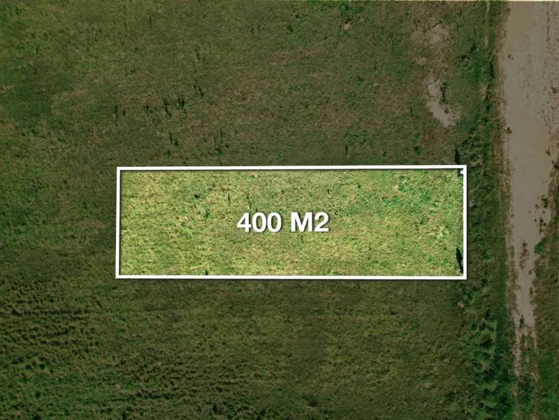 Terreno de 400 m² en venta en el complejo campestre Urubó 2: foto 2 de 5