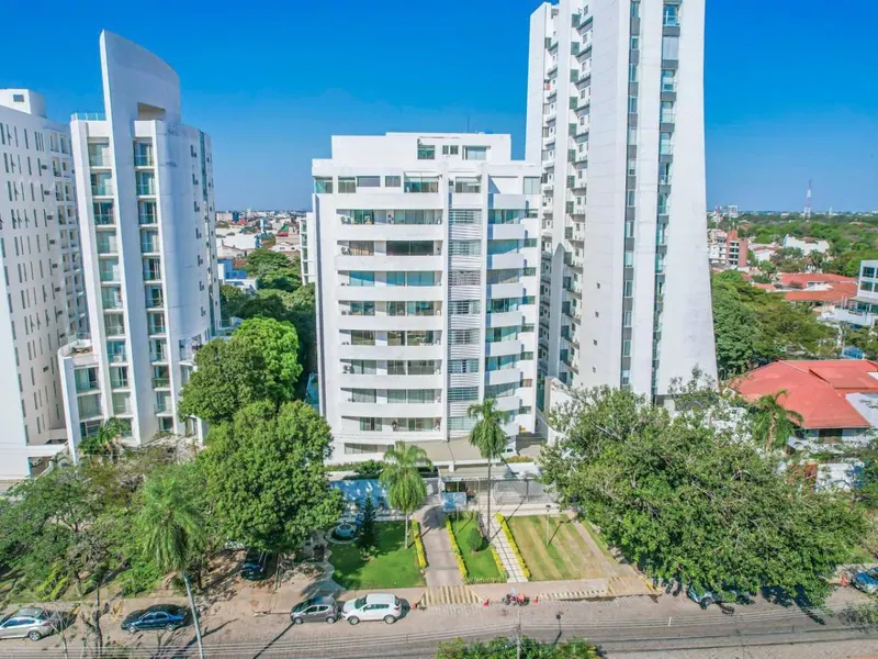 4-bedroom apartment for sale in the Alameda gated community