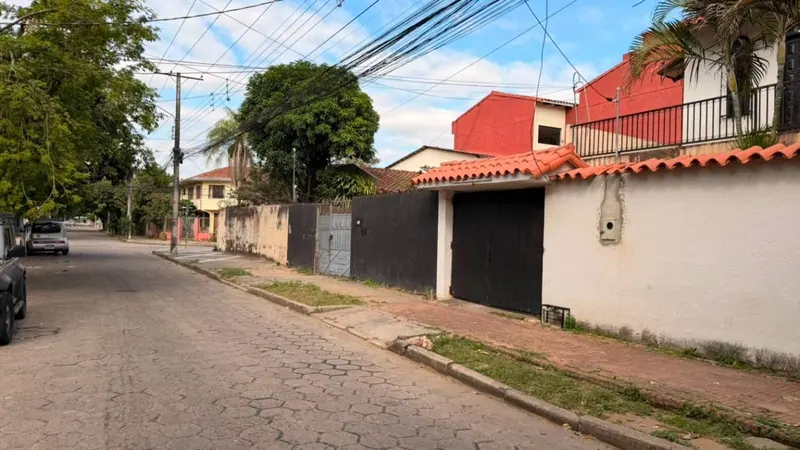 Terreno de 194,27 m² en venta en el Centro, cerca del primer anillo: foto 1 de 3