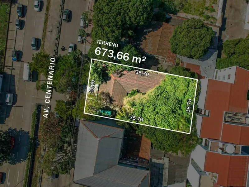 673.66 m² lot for sale on Av. Hernando Sanabria: foto 4 de 4
