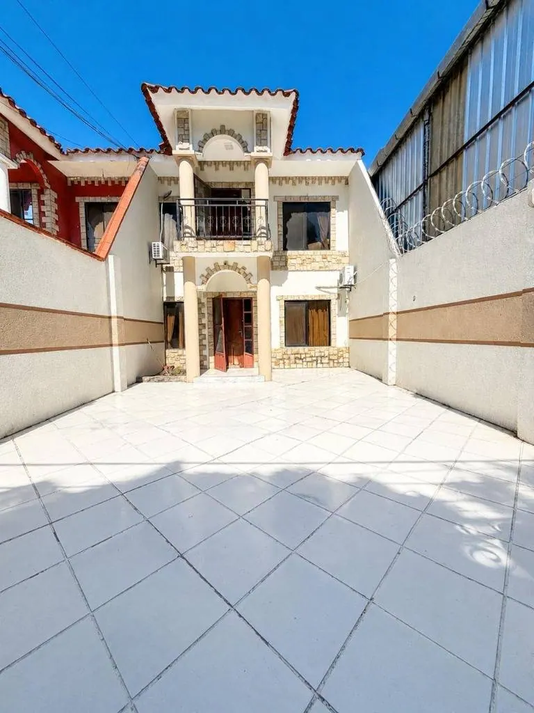 4-bedroom house for sale on Radial 27, North Zone